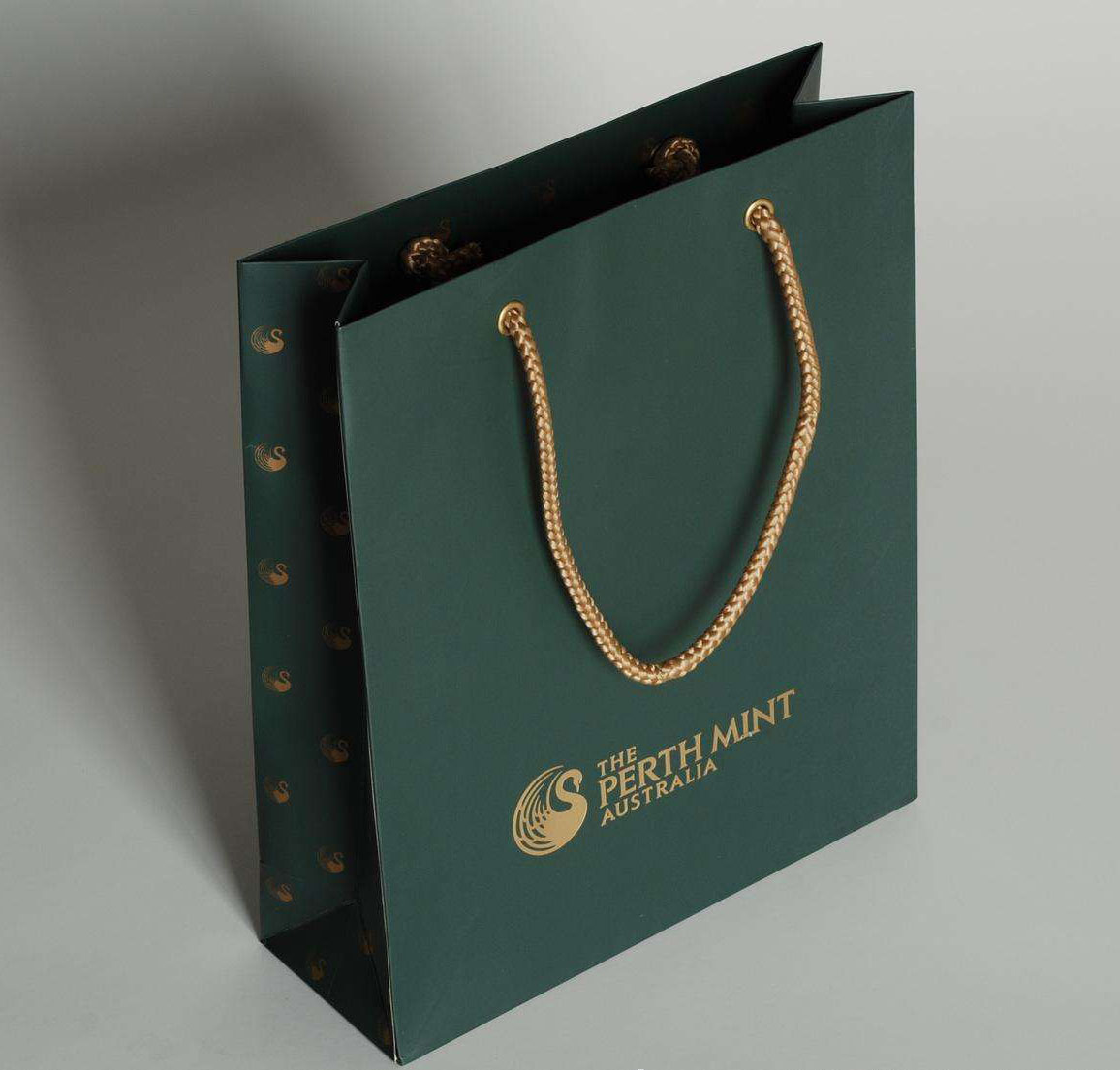 手提袋.jpg 手提袋.jpg